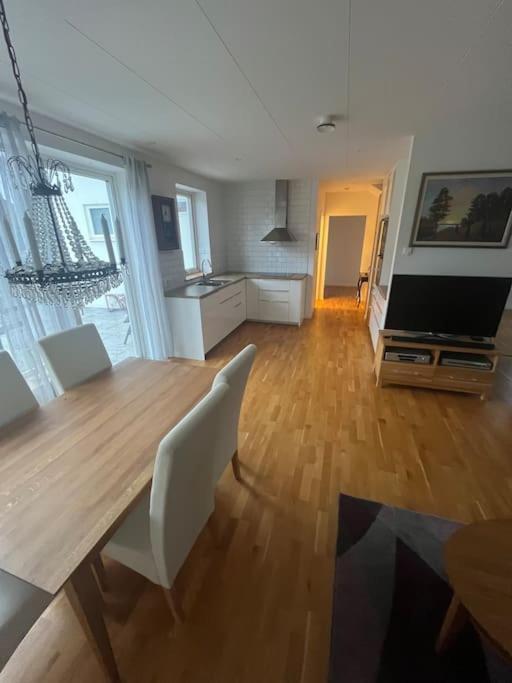 Apartment 3 Rok 5 Min Havet *
